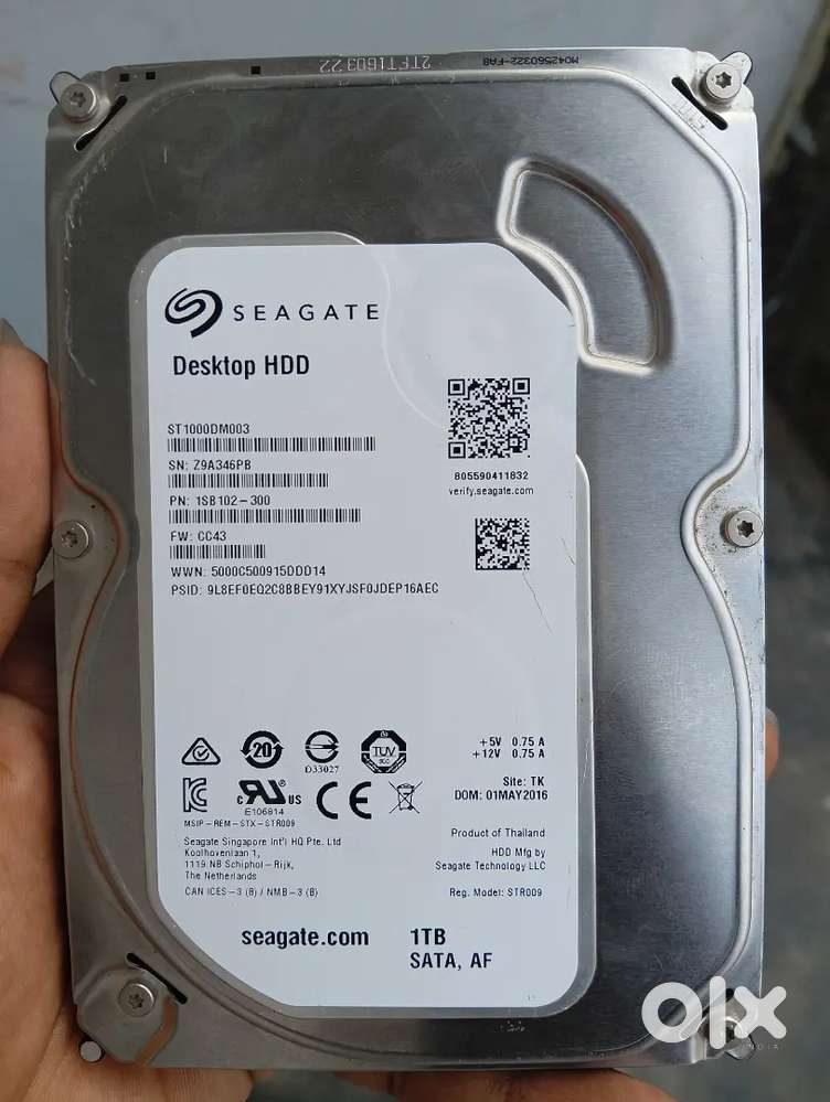 Seagate Desktop 1TB SATA Hard Drive, model ST1000DM003.