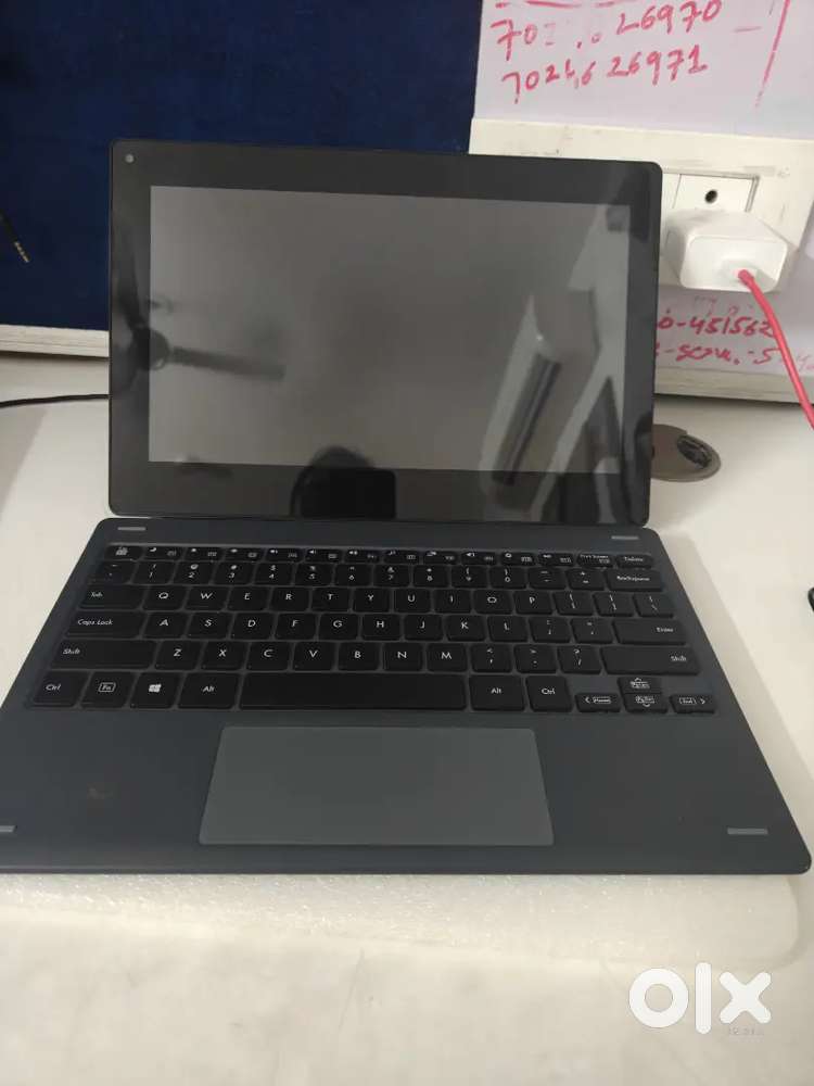 Avita 2 in 1 laptop