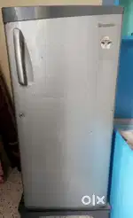 Fridge 180 lt,  only serious people contact.