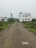 Thiruvallur Railway station opposite