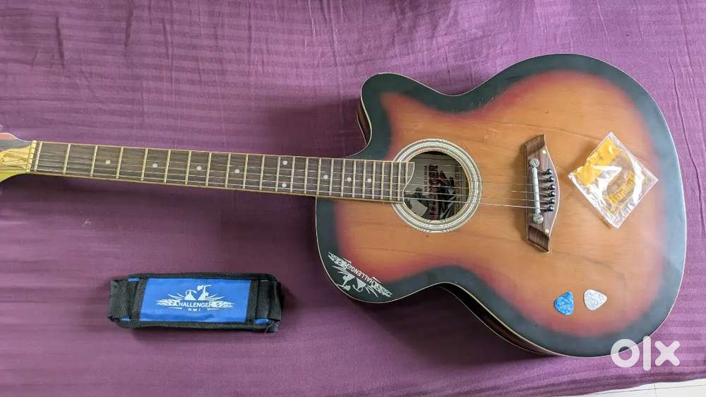 Challenger's guitar