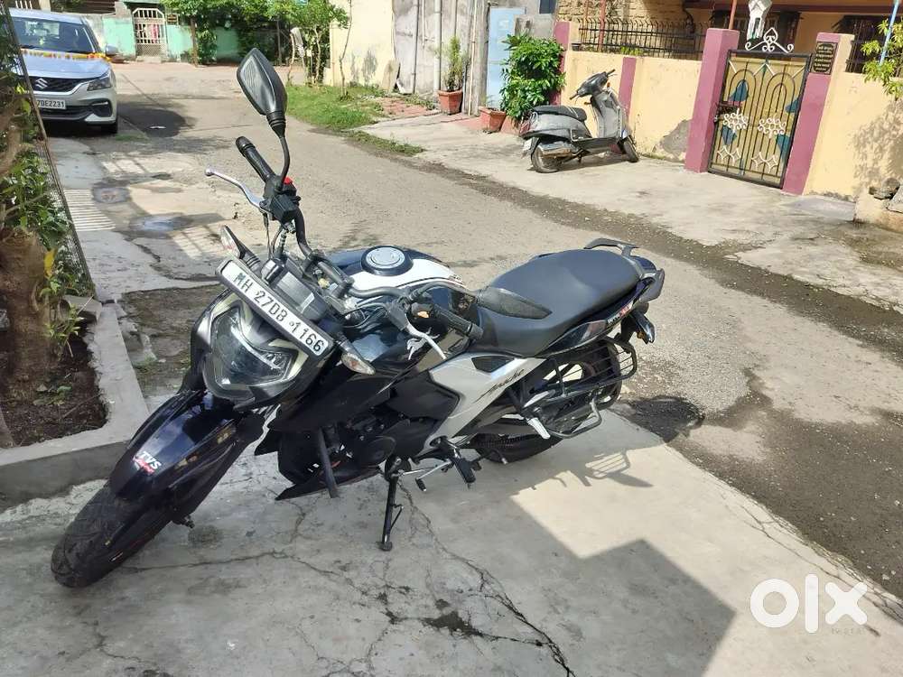 TVS APACHE RTR 160 4V(2022 MODEL) URGENT SALE