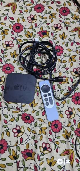 Apple TV with RemoteIn good and working condition Little Signs of usage.Let me know if anybody wante...