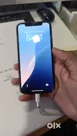 I phone XS
