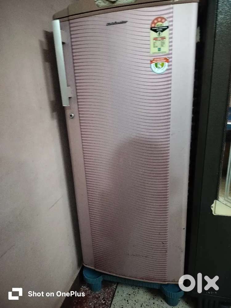 Celvinatior fridge 214 letter