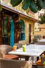 Cook/chef/female staffs required for a cafe