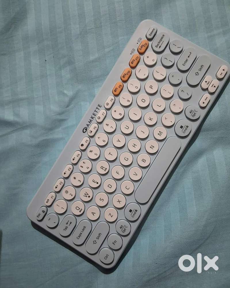 Amkette wireless keyboard
