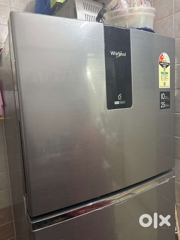 Double Door Refrigerater 235ltr
