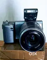SONY NEX 5N MIRRORLESS DSLR Camera + SONY AF 18-55mm OSS LENS +CHARGER