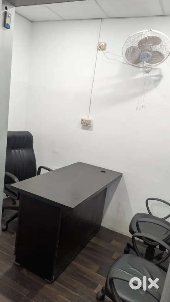 Office in zoo road bye lane