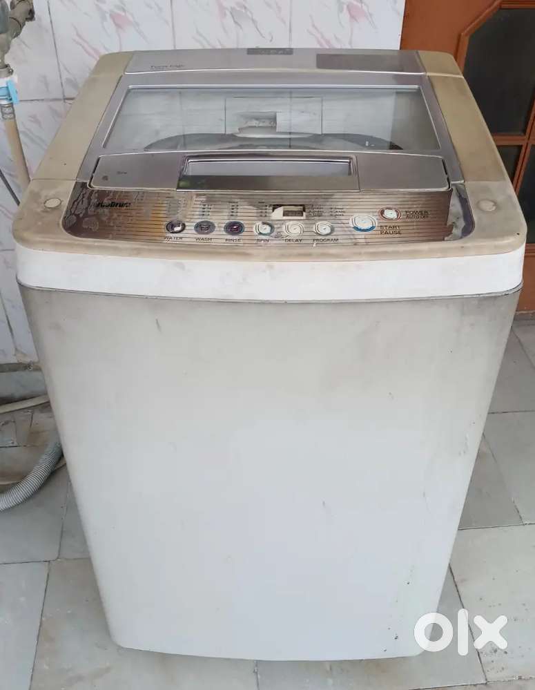 LG 6 kg Top Load Fully Automatic Washing Machine