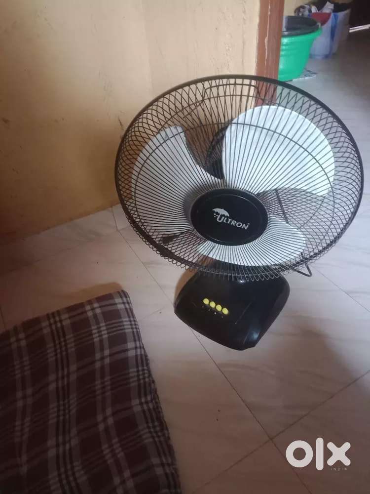 I am selling table fan