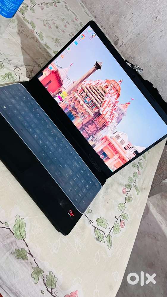 HP Laptop 8Gb/512 SSD