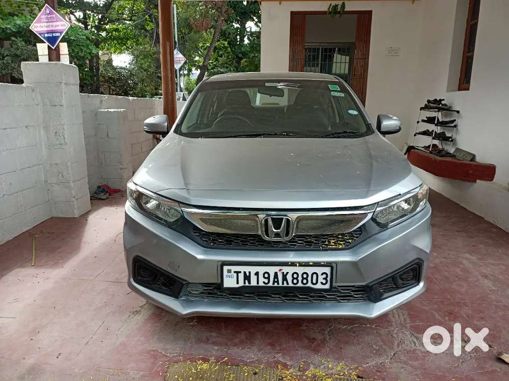 URGENT SALE :Honda Amaze 2018 S IDTECH Cruze Control' Diesel