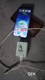 मोबाईल 30पर्सनट चला है