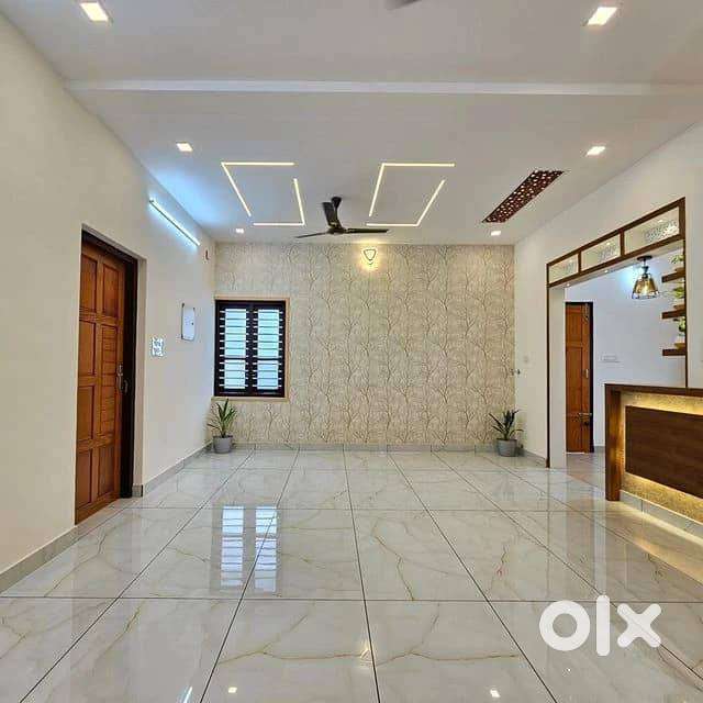 வீடு போக்கியத்திற்கு உள்ளது லிப்ட் உள்ளது