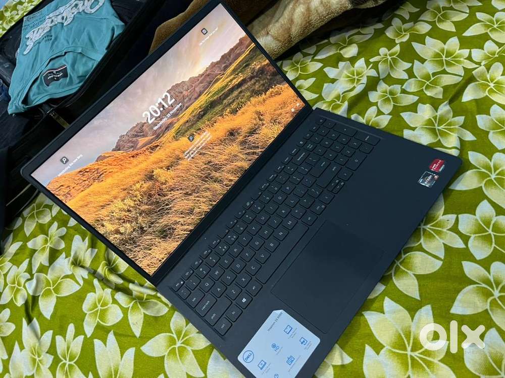 Dell leptop 7 month old