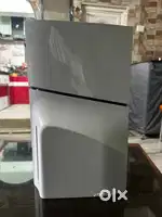 Ps 5 slim only 6 month used with 7 games