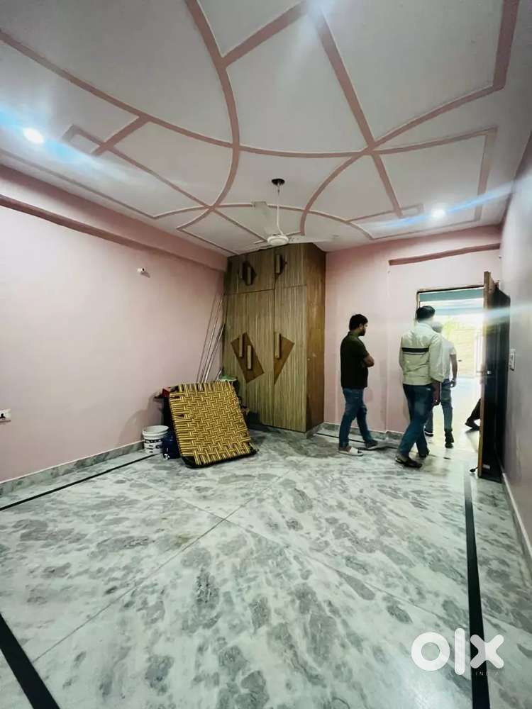 2 room.set only Semifurnished बल्लबगढ़ sec 64-65-62 फ्लोर ब फ्लैट- 70