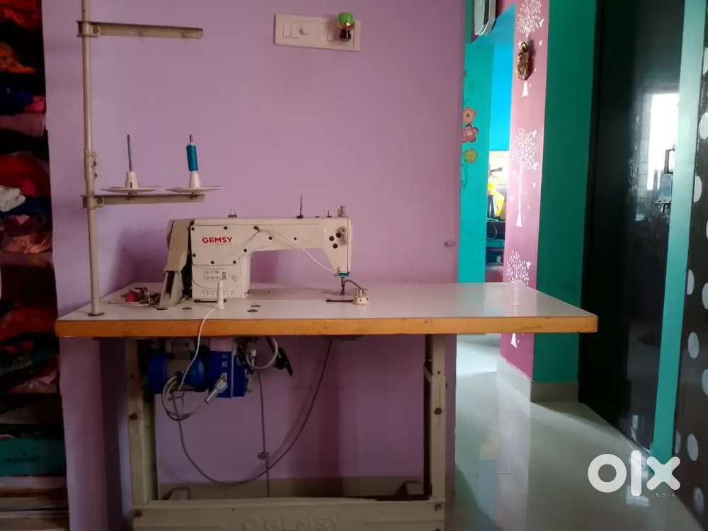 Power tailoring machine