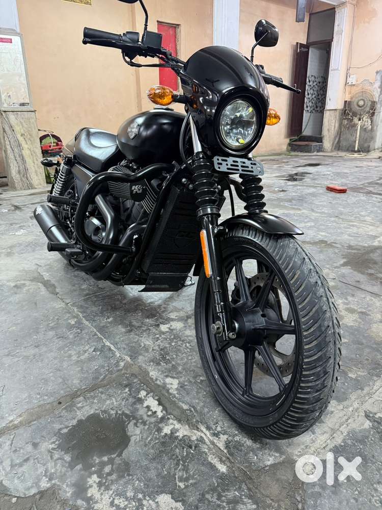 brand new bike only 7000 chali hui h