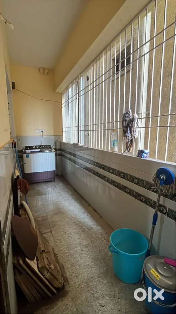 Need working person female we provide fridge washing machine one bed a