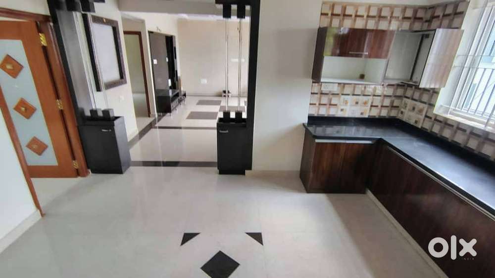 4 BHK Semi-Furnished Duplex for Lease in Yelahanka New Town