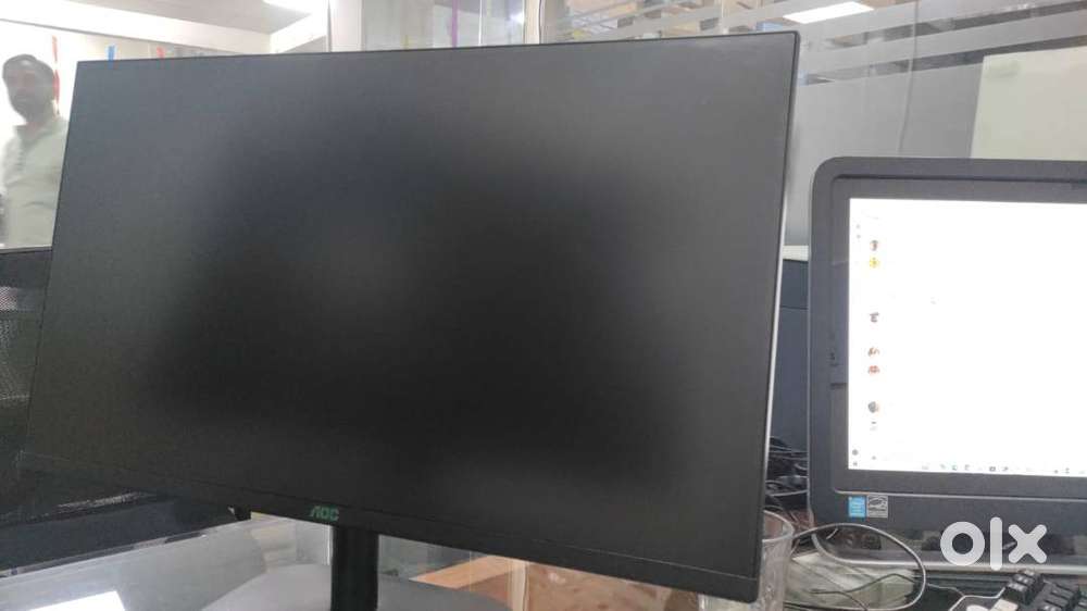 27 Inch TFT Screen