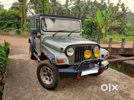 THAR 2013 CRDe 4 WHEEL DRIVE AC