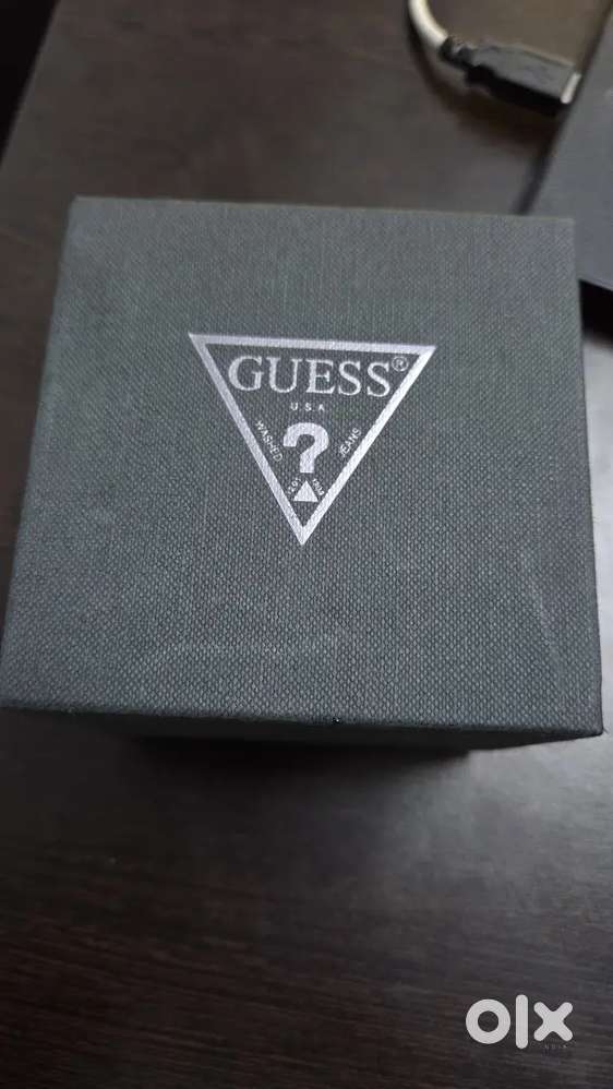 Guess woman's watch rose gold u.s.a made