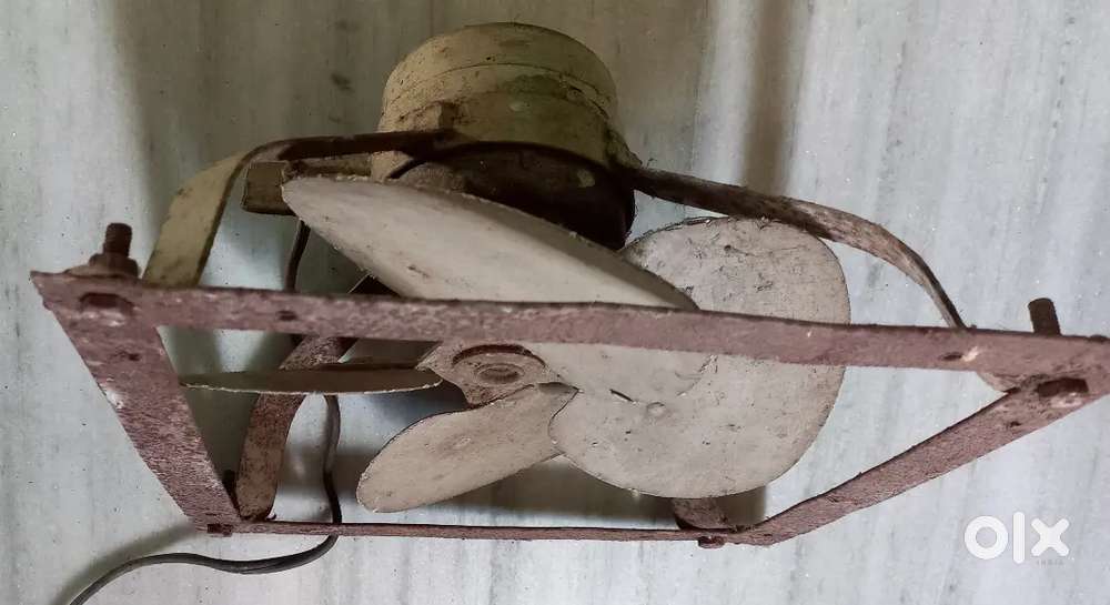 HEAVY GUAGE EXHAUSTED FAN