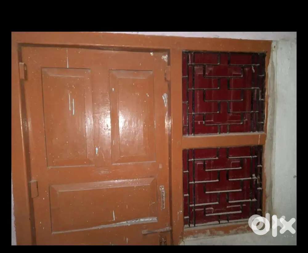 1Room+Kitchen for Rent (Bachelors Only)