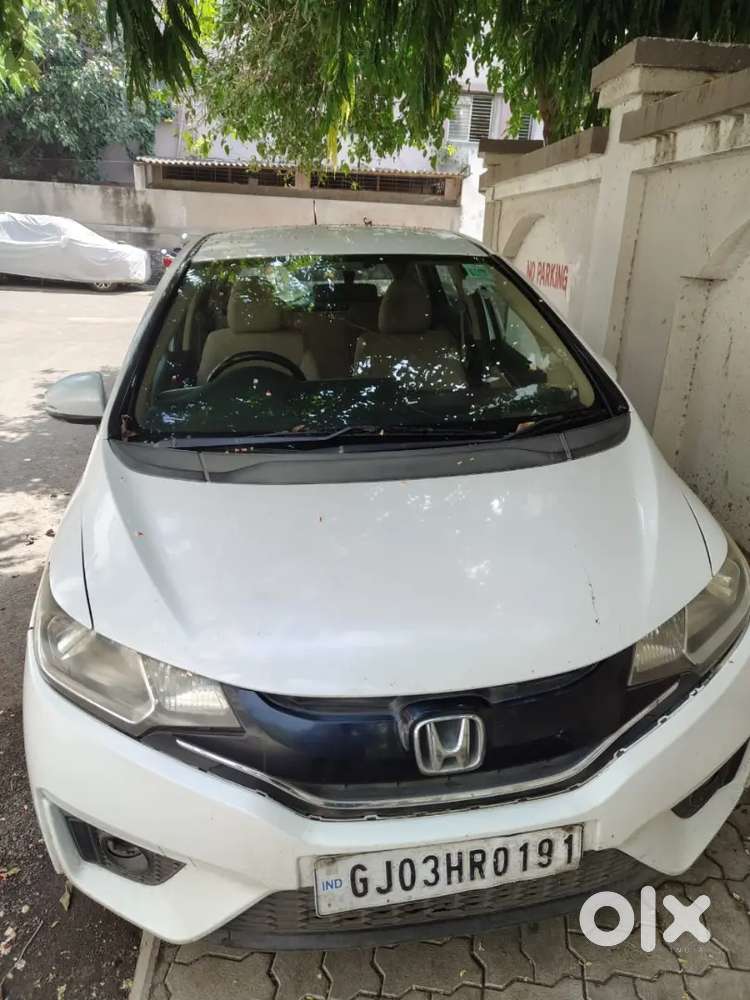 Honda Jazz 2015 Diesel 170000 Km Driven