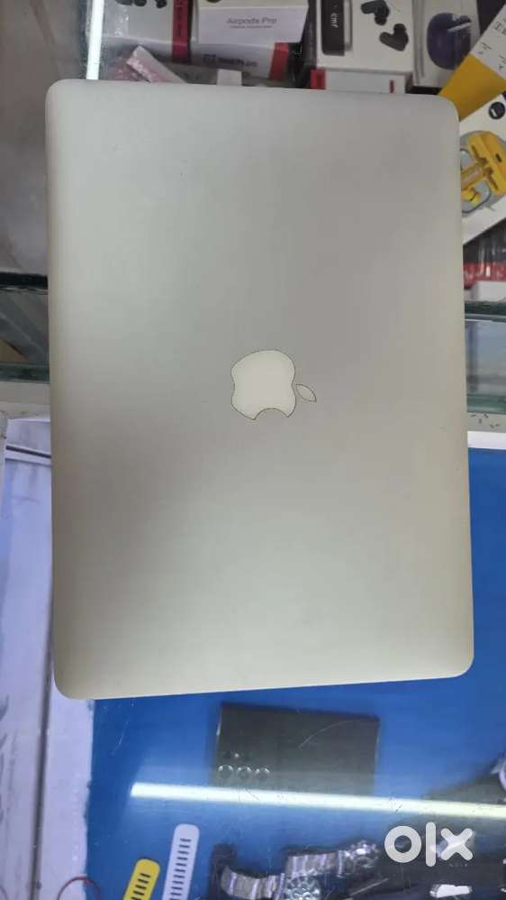 MacBook Air 13 inch 2017