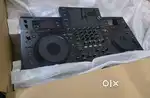 POINEER OPUS QUAD DJ CONSOLE AND POINEER VM80 SPEAKERS FOR SALE