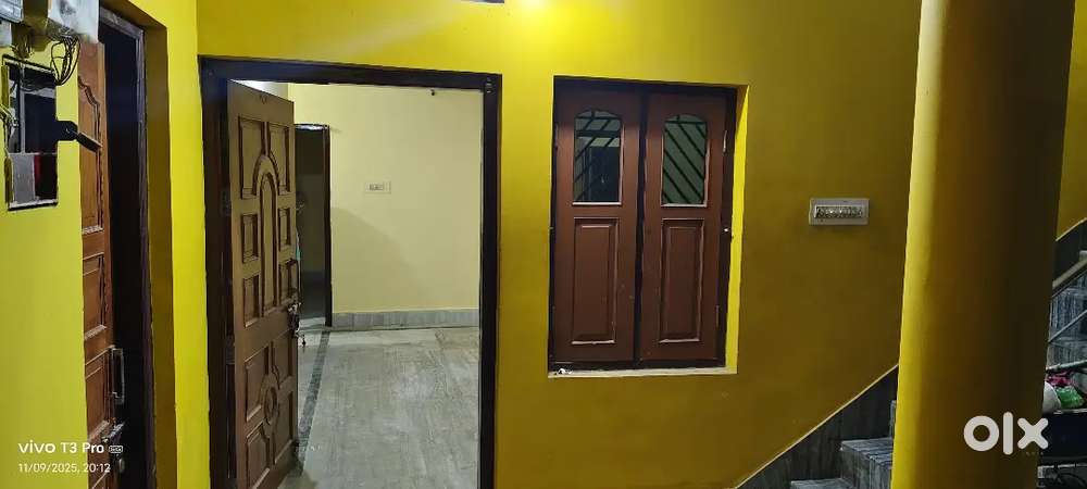3BHK room available for Bachelors(Girls,Boy)/ Family/service holder BC