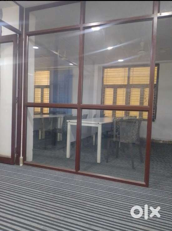 Office space available for night shifts