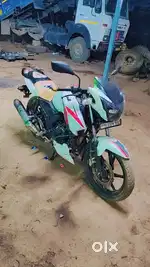 Apache RTR 160 Bs6