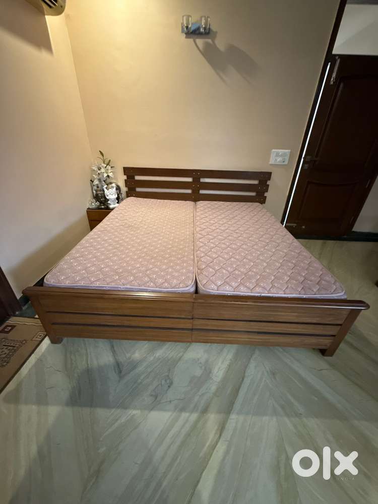Heavy Full Teak bed with boxes and 2 glass top side tables