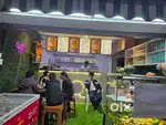 You and me cafe