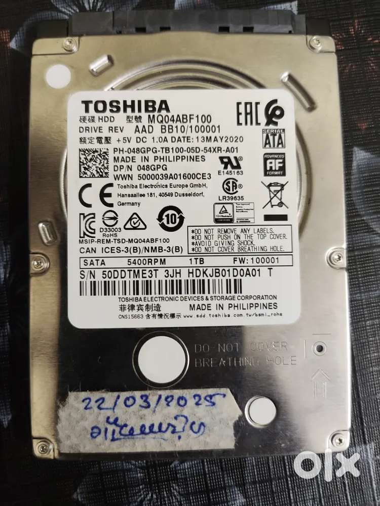 Toshiba 1TB hard disk. And WD Blue 500 hard disk