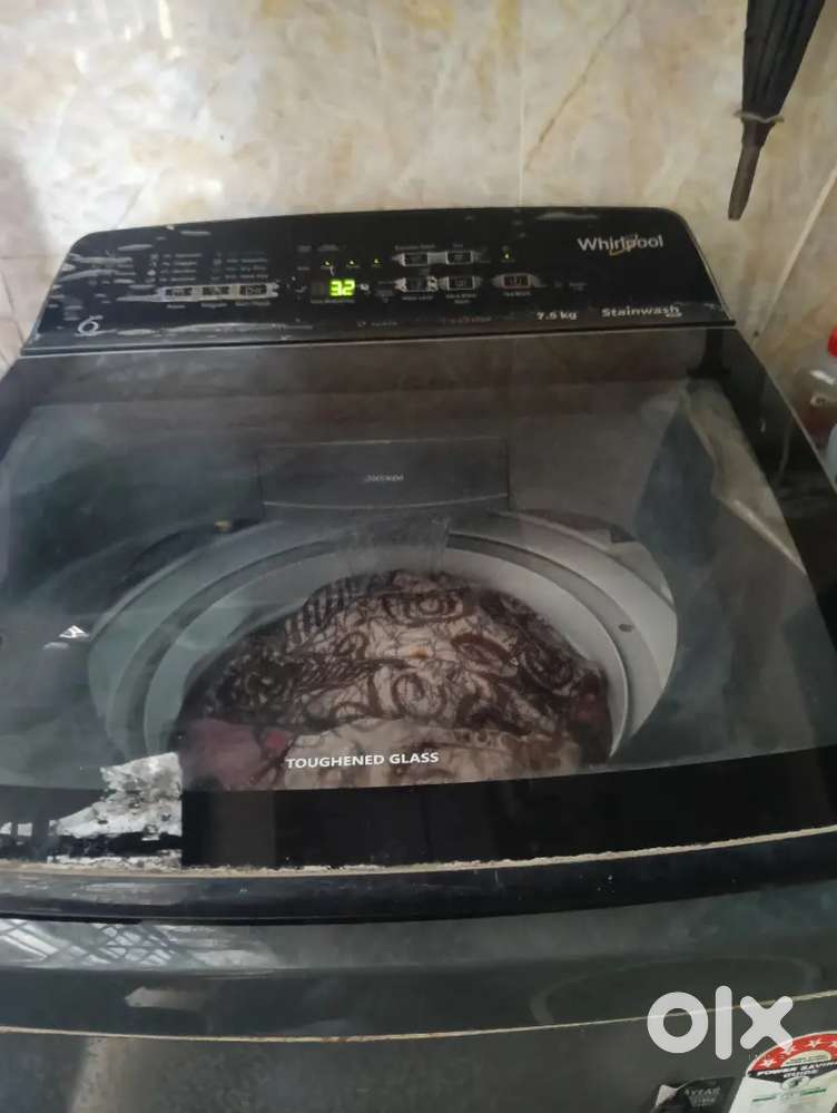 Whirlpool washing machine 7.5kg staineash