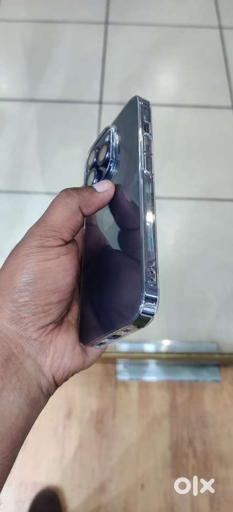 iPhone 14 Pro 256 good condition not even a single scratch