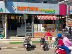 Ladies supplier requirement in restaurants