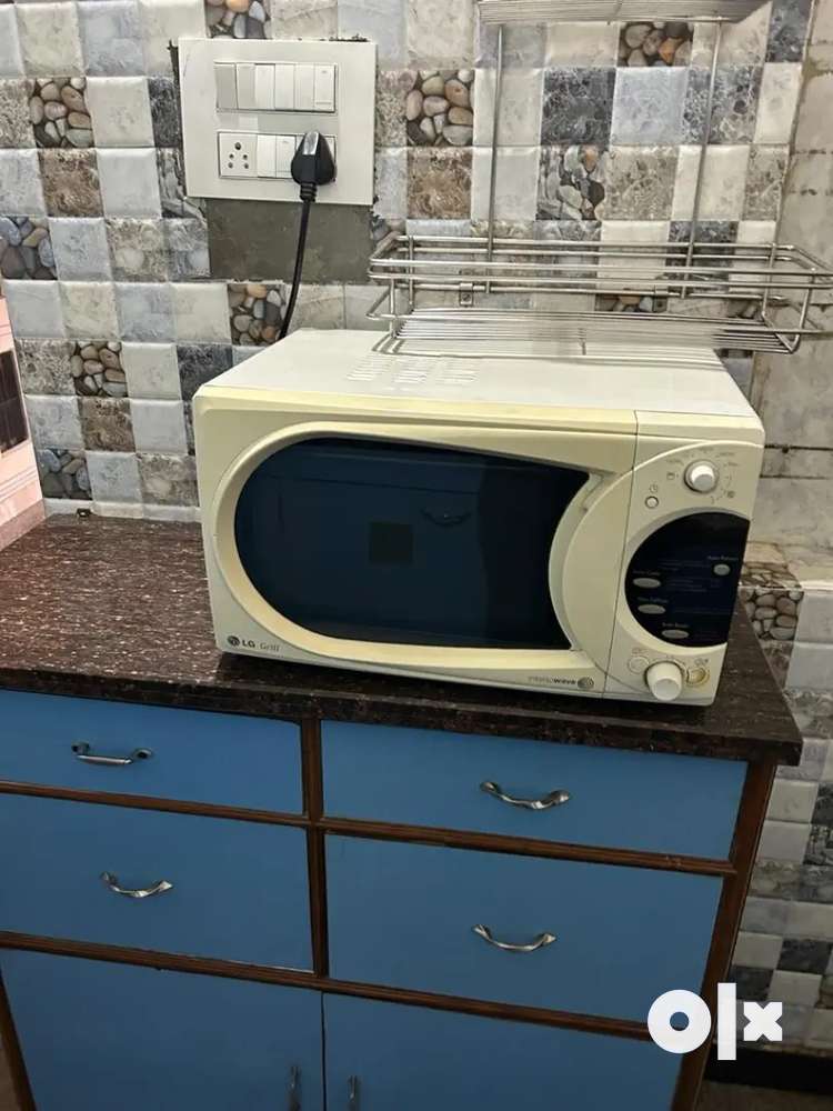 LG MICRO WAVE OVEN