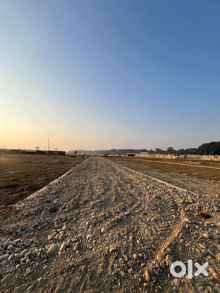 Plots available next to 4 lane Highway.