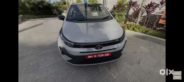 Tata Altroz 2025 Petrol 0 Km Driven