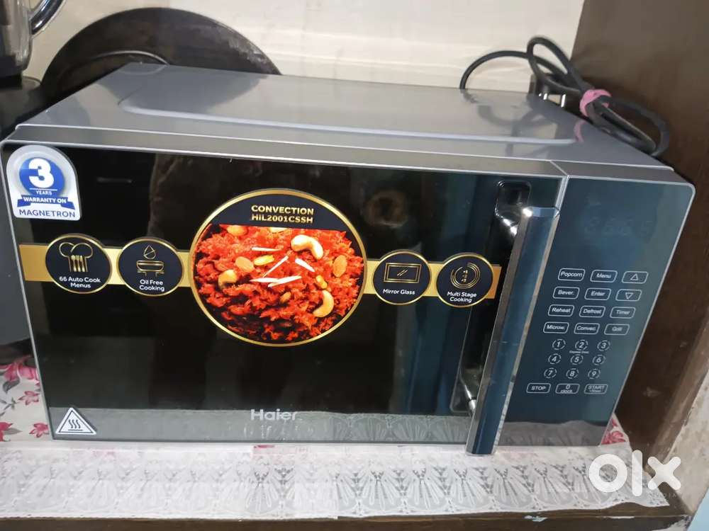 Microwave oven 20 litre  one year old and grill sandwitch maker1yrold