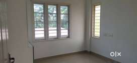 2 BHK 1st floor house 9000/- one bathroom kaloor