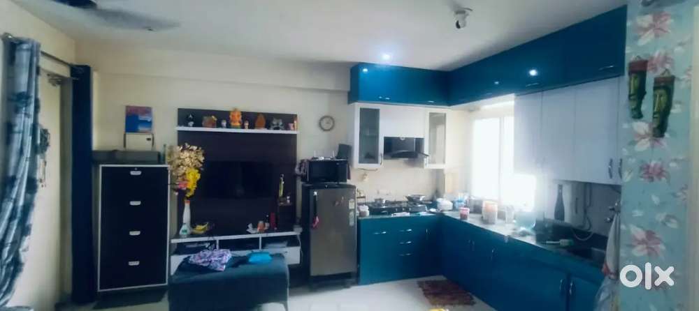 It's a fully furnished apartment